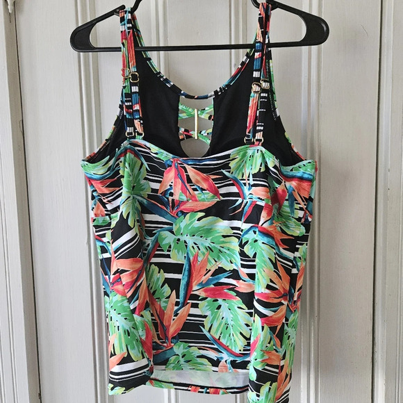 St. John's Bay Tropical Swimsuit Top Size 14 - Picture 6 of 12